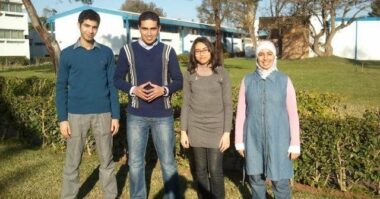 Quatre jeunes de l’Enim introduisent l’énergie éolienne dans les voitures