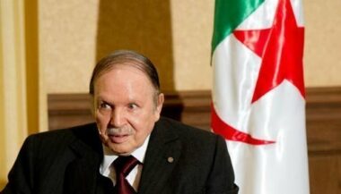 La classe politique algérienne à couteaux tirés sur l'option du cinquième mandat