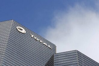 Total projette de transférer sa trésorerie et sa &ldquo;comfi&rdquo; à Londres