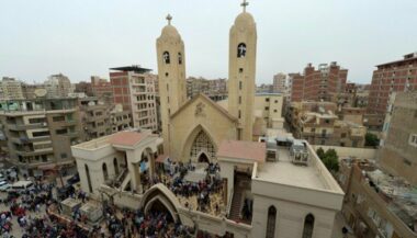 Egypte: 17 condamnations à mort pour des attentats contre des églises