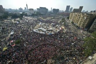 Egypte : Morsi rencontre le chef des armées, la mobilisation ne faiblit pas