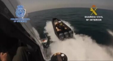 Tirs de la Marine royale contre une embarcation de migrants: un décès confirmé