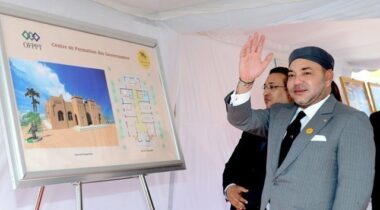 Pose de la première pierre d'un centre de formation aux métiers de l’hôtellerie à Erfoud