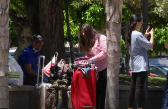 Premiers rapatriements: 200 Marocains bloqués à Melilia rentrent ce vendredi