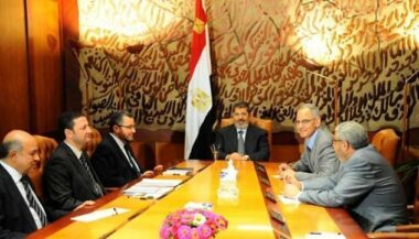 Egypte: Morsi rejette l'ultimatum, le ministre des AE démissionne