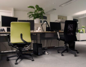 Les entreprises en difficulté autorisées à licencier jusqu’à 20% de leurs salariés ?