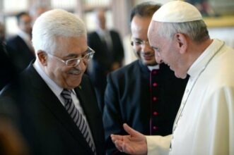 Palestine: Abbas a invité le pape François en Terre Sainte