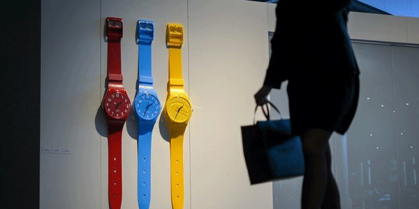 Swatch dévoile une montre mécanique produite à une échelle industrielle