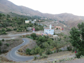 Le douar de Tigouliane après la pluie, raconté par le sociologue Mohamed Mahdi
