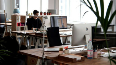 Recrutements: bonne reprise du marché en août, les cabinets optimistes