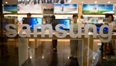 Samsung s'attend à des bénéfices record mais déçoit le marché