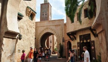 Tourisme: faible hausse des recettes voyages en 2018, les arrivées progressent de 8,3%