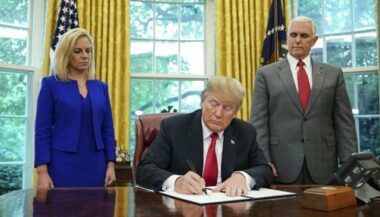 Trump fait machine arrière sur la séparation des familles à la frontière