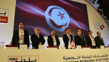 Municipales/Tunisie: Ennahdha en tête mais sans majorité à Tunis