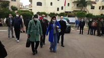 Visite d'une délégation du comité de vaccination à des centres de vaccination anti-Covid de Fnideq