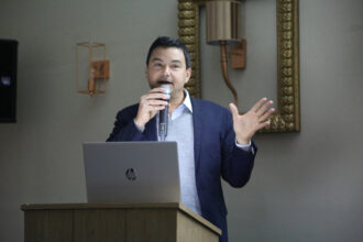 Les inégalités accentuent la sous-représentation électorale des milieux populaires (ouvrage)