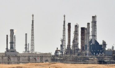 Le pétrole passe sous la barre des 100 $ le baril