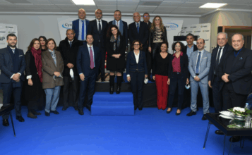 Le médicament &ldquo;Made in Morocco&rdquo; au centre d'une rencontre entre les fabricants locaux et le ministre de l'Industrie