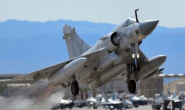 Le Maroc pourrait acheter 8 hélicos caracal et recevoir des avions de combat des EAU (médias)