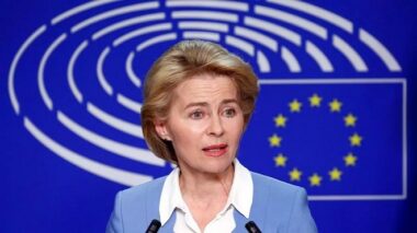 Ursula von der Leyen réélue à la tête de la Commission européenne