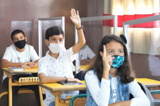 Éducation au Maroc : taux de redoublement alarmant, enseignants peu qualifiés et écoles peu équipées