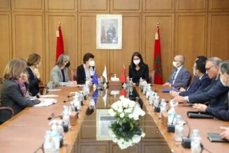 La BEI et l’Union européenne appuient le financement de la construction de 150 écoles communautaires au Maroc