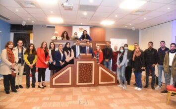 &ldquo;Parlement mobile&rdquo;, une caravane pour encourager les jeunes à s’engager dans l’action politique