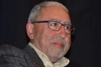 Mohamed Achâari, lauréat du Prix international de poésie Argana