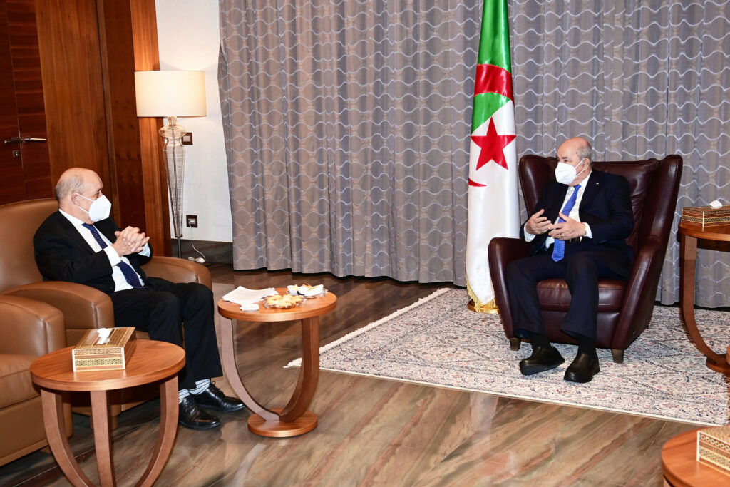 Le ministre français des Affaires étrangères en visite à Alger