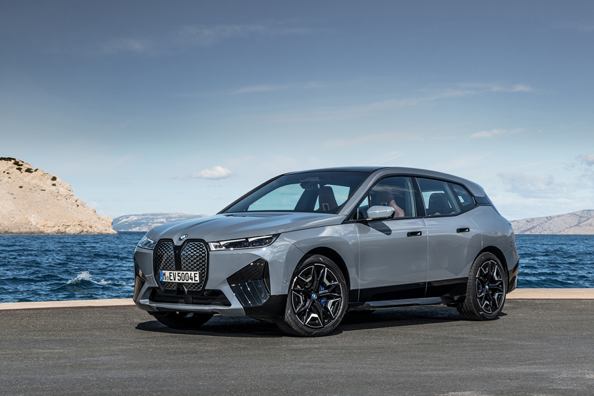 BMW iX : Bavaroise aux électrons