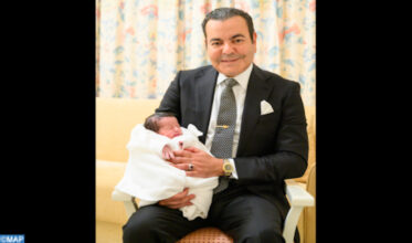 Naissance d'un nouveau-né dans le foyer du prince Moulay Rachid
