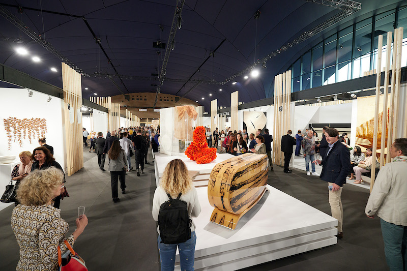 Huit maîtres artisans et créateurs marocains exposent à la Biennale Révélations