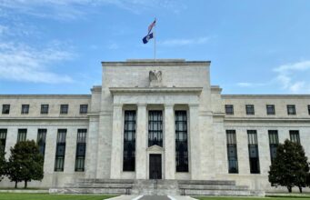 La Fed maintient ses taux d'intérêt inchangés