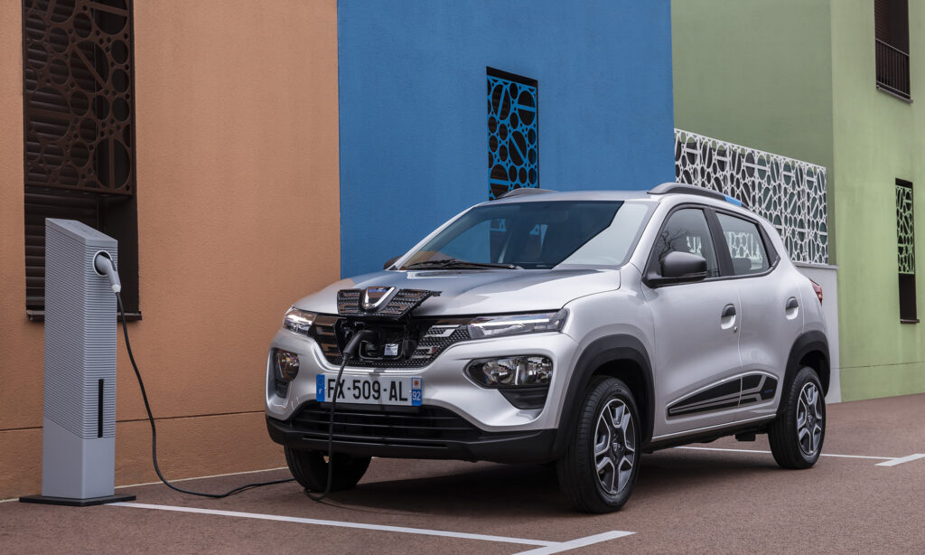 Avec la Spring, Dacia rêve d’électrifier les routes marocaines