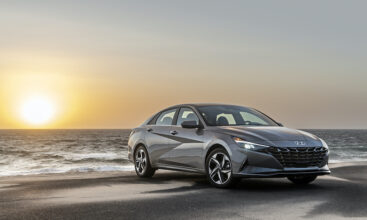 Hyundai Elantra : virage électrifié