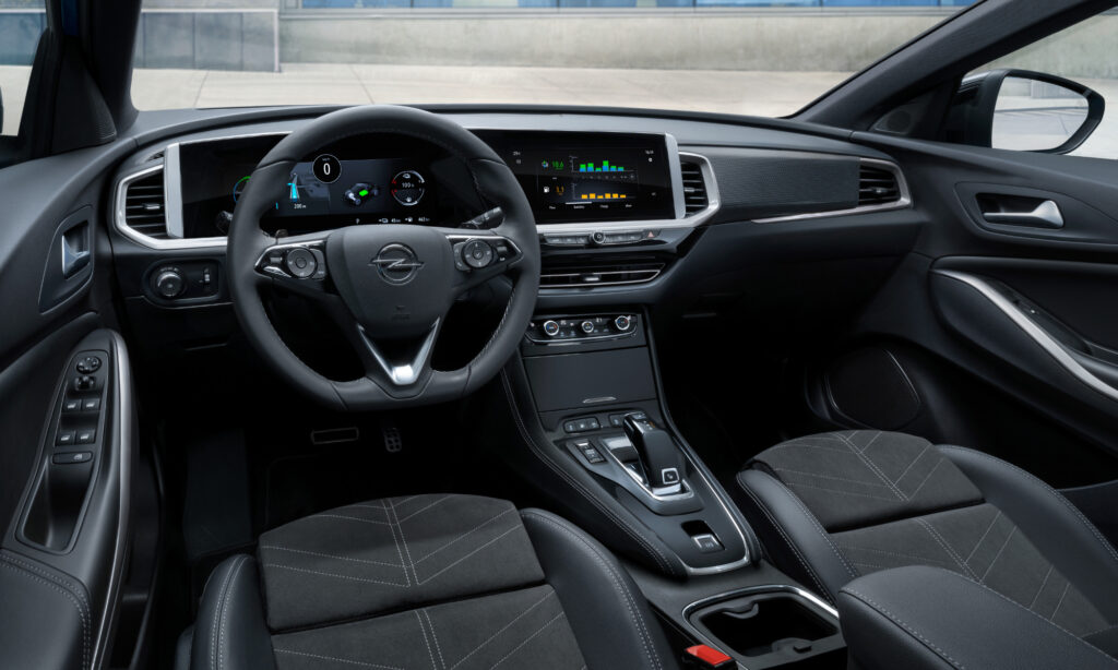 Opel Grandland : un X en moins, un nouveau visage en plus