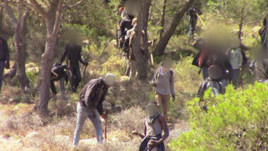 Évènements de Nador : 13 migrants condamnés à 2 ans et demi de prison ferme