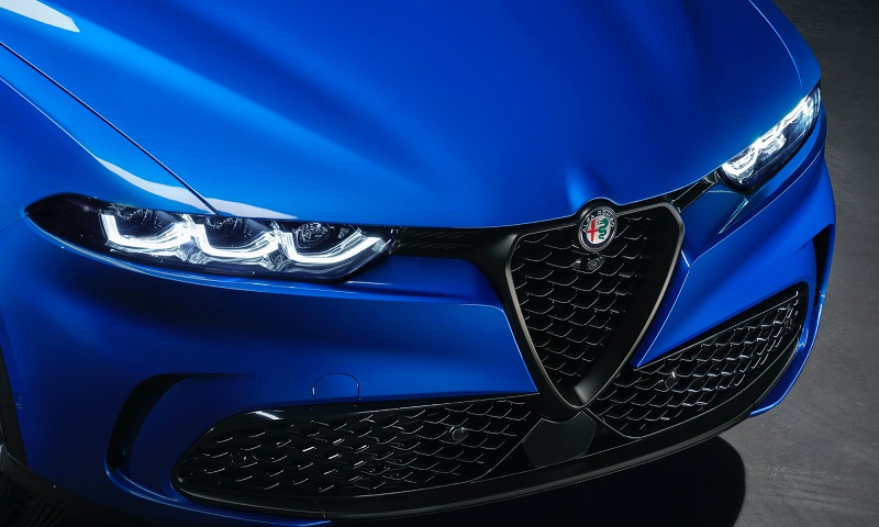 Accord entre Auto Hall et Stellantis Maroc pour la distribution des marques Alfa Romeo, Jeep, Abarth et Fiat