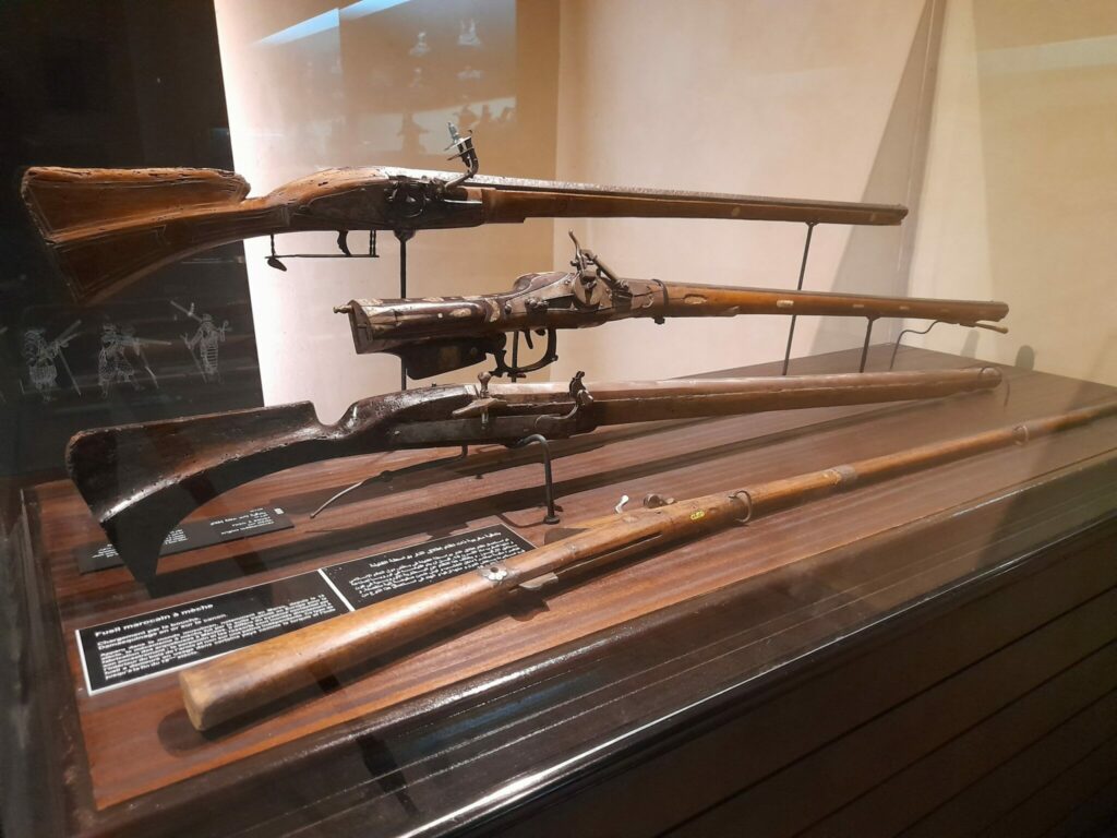 Au Musée militaire de Fès, une reconstitution grandeur nature de l'histoire des armes