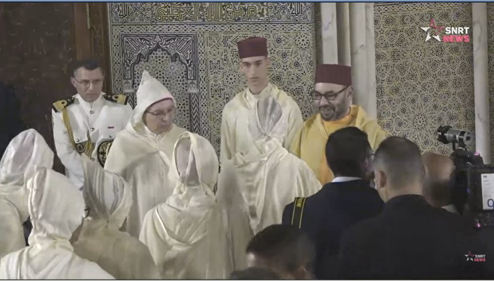 Le Roi a présidé à Rabat la veillée religieuse de Aïd Al Mawlid
