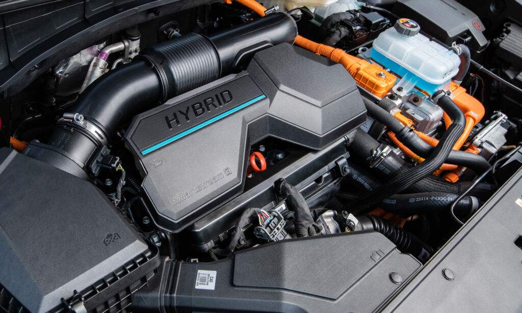 Le Kia Sorento se met à l’hybride