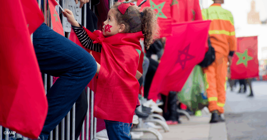 Emotions lors de la réception royale et des décorations pour les membres de l'équipe nationale