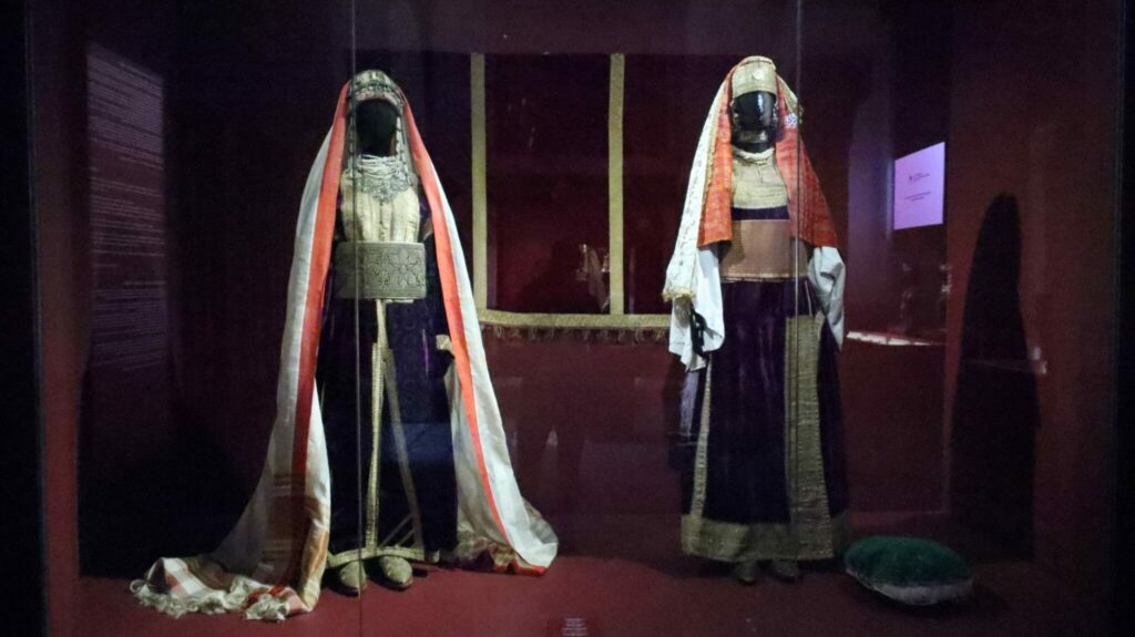 Plongée à 360° dans le monde de la parure marocaine