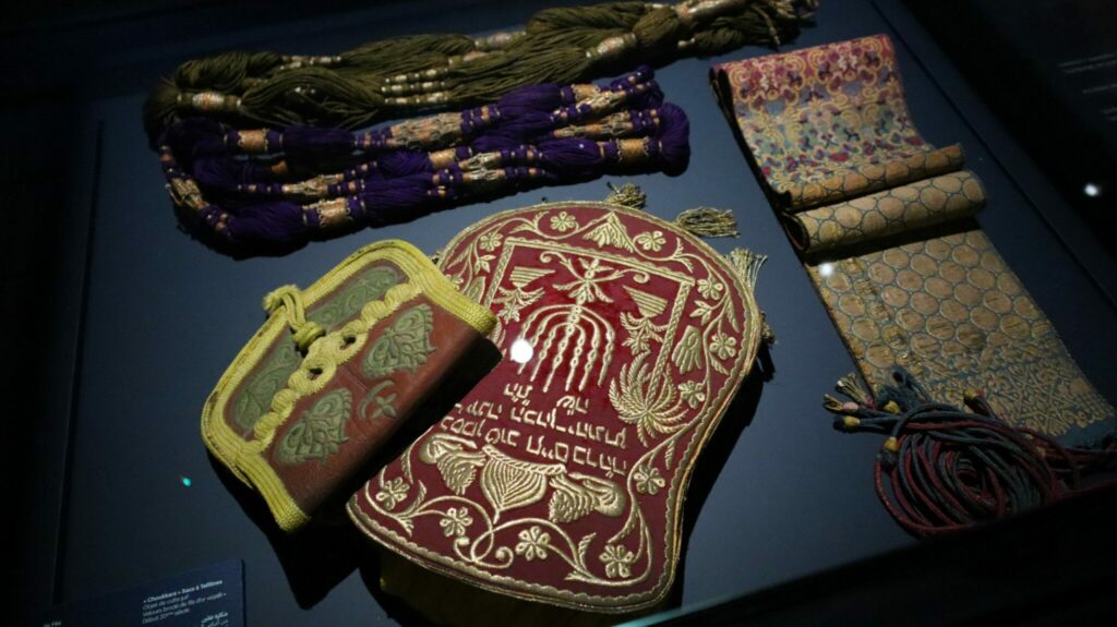 Plongée à 360° dans le monde de la parure marocaine