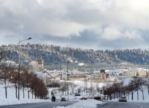 Importantes chutes de neige au Maroc atteignant les 60 cm