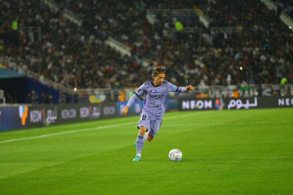 Mondial des clubs : le Real Madrid écrase Al Ahly (4-1) et se propulse en finale
