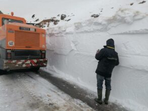 EN IMAGES. Les hauteurs de neige dépassent les deux mètres à Tinghir