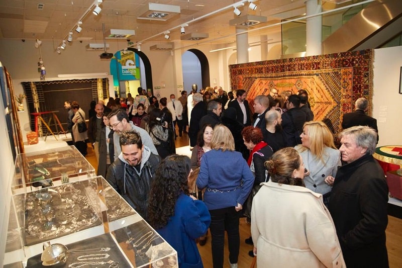 &ldquo;Mano sobre Mano&rdquo;, l’exposition madrilène qui rend hommage aux artisans marocains