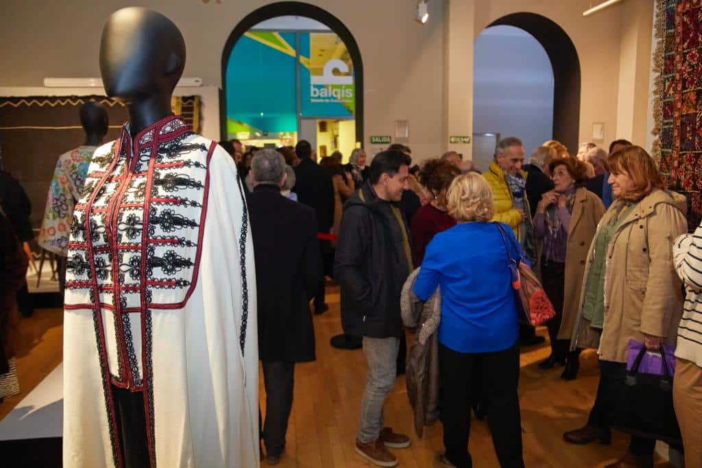 &ldquo;Mano sobre Mano&rdquo;, l’exposition madrilène qui rend hommage aux artisans marocains