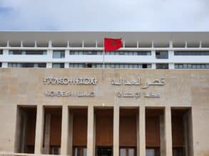 Arnaque aux faux certificats médicaux : à Rabat, un procès contre une avocate et des médecins